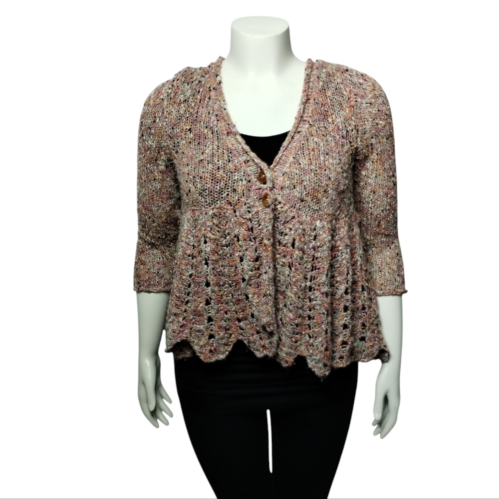 Free People Babydoll Empire Waist 2 Button Distressed Cardigan Feminine size‎ XS